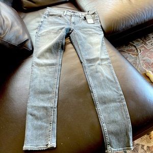 Hudson mens Zack skinny jeans. Grey.